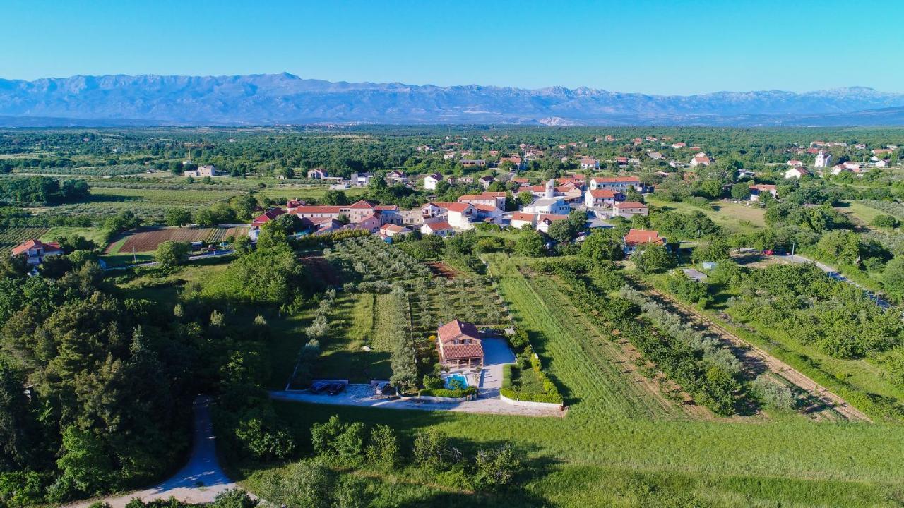 Holiday Home Taras Smilcic Εξωτερικό φωτογραφία